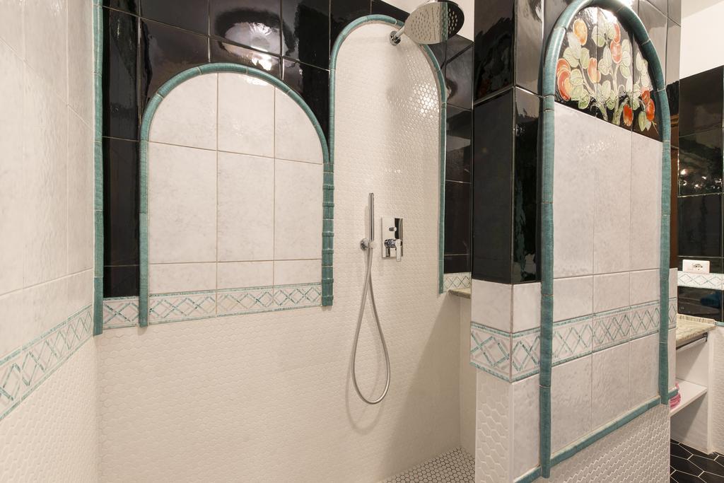 Suite Home Milano Fiera Exterior photo